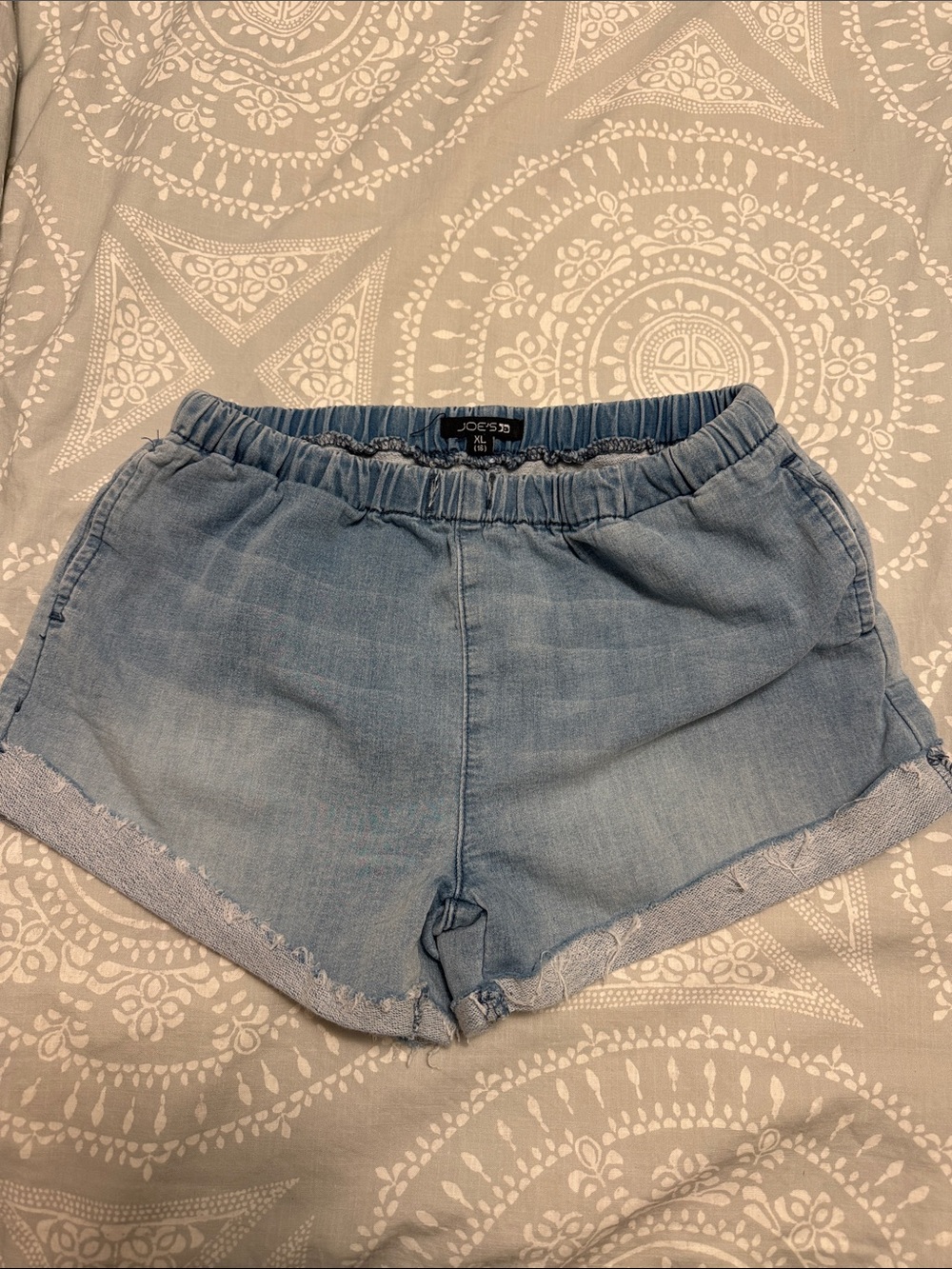 Joe's Jeans Light Blue Elastic-Waist Denim Shorts with Frayed Hem